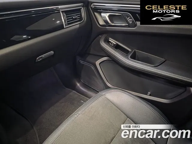 PORSCHE Macan 2.0 2018 — photo 17 sur 26