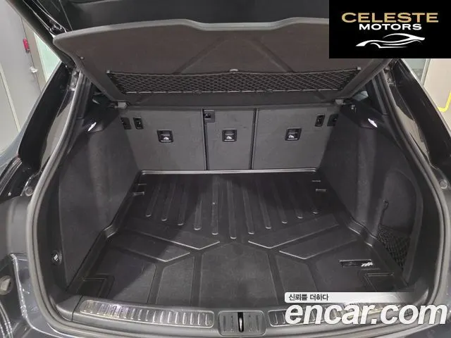 PORSCHE Macan 2.0 2018 — photo 18 sur 26