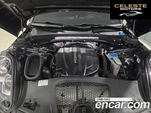 PORSCHE Macan 2.0 2018 — photo 6 sur 26