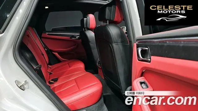 PORSCHE Macan 2.9 GTS 2021 — photo 12 sur 20