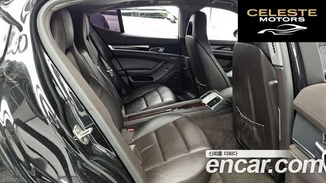 PORSCHE Panamera 4.8 4S 2010 — photo 12 sur 20
