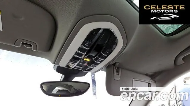PORSCHE Panamera 4.8 4S 2010 — photo 17 sur 20