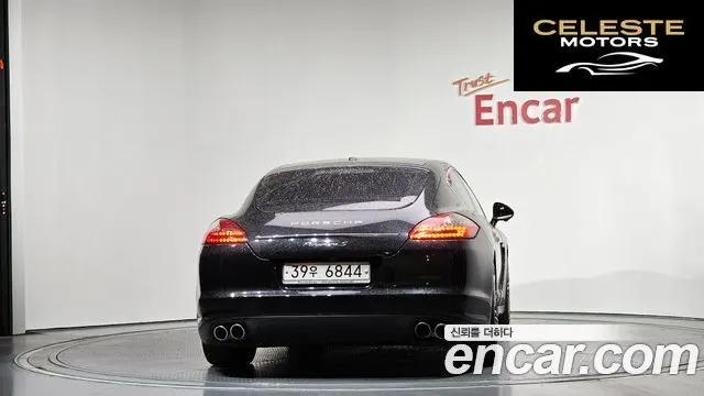 PORSCHE Panamera 4.8 4S 2010 — photo 4 sur 20