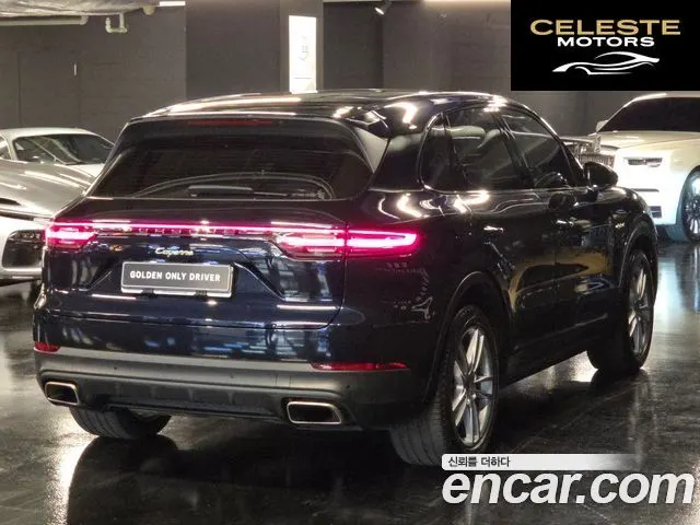 PORSCHE Cayenne (PO536) 3.0 E-High 2021 — photo 4 sur 26