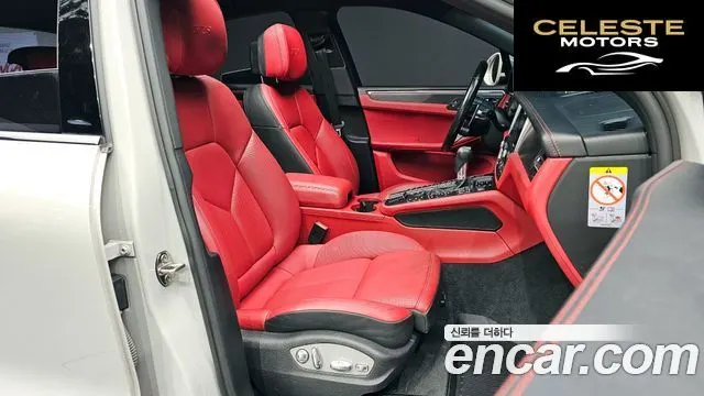 PORSCHE Macan 2.9 GTS 2021 — photo 11 sur 30