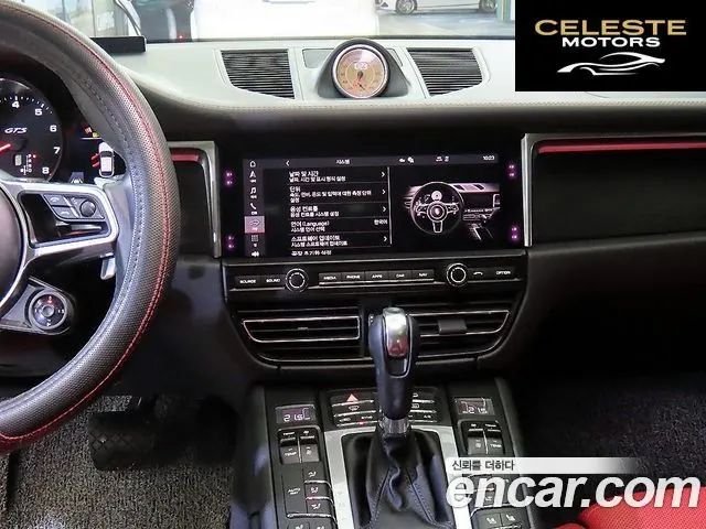 PORSCHE Macan 2.9 GTS 2020 — photo 11 sur 26