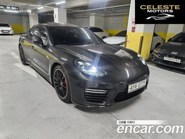 PORSCHE Panamera 4.8 GTS 2016 — photo 22 sur 25