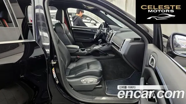 PORSCHE Cayenne 3.0 2016 — photo 11 sur 20