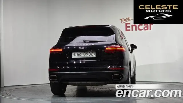 PORSCHE Cayenne 3.0 2016 — photo 4 sur 20