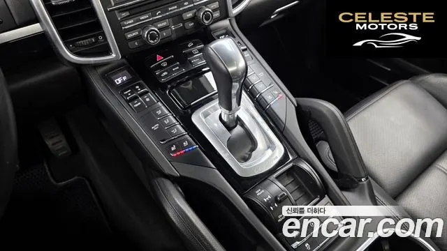 PORSCHE Cayenne 3.0 2016 — photo 9 sur 20