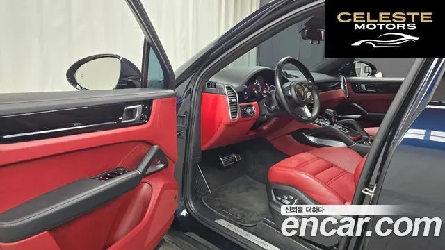 PORSCHE Cayenne (PO536) 4.0 Turbo Coupé 2021 — photo 10 sur 20