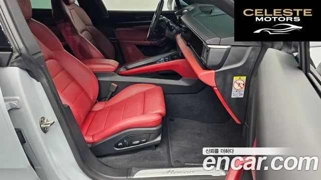PORSCHE Macan EV 2025 — photo 10 sur 20