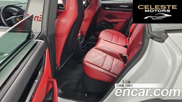 PORSCHE Macan EV 2025 — photo 11 sur 20