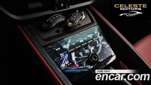 PORSCHE Macan EV 2025 — photo 16 sur 20