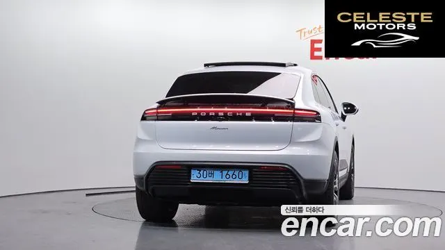 PORSCHE Macan EV 2025 — photo 4 sur 20
