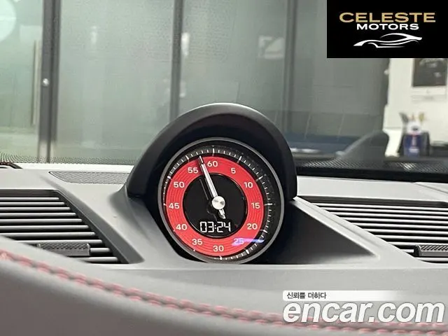 PORSCHE 911 (992) Carrera 4 Cabriolet 2024 — photo 16 sur 26