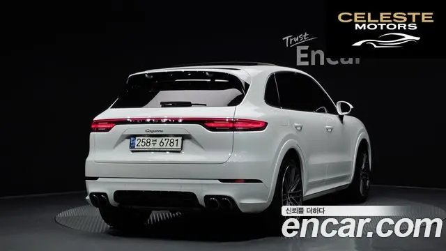 PORSCHE Cayenne (PO536) 3.0 2021 — photo 2 sur 26