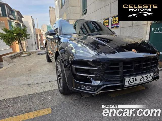 PORSCHE Macan 3.6 Turbo 2015 — photo 13 sur 13