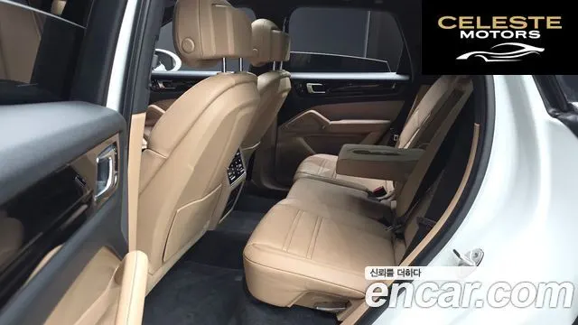 PORSCHE Cayenne (PO536) 3.0 2021 — photo 12 sur 20