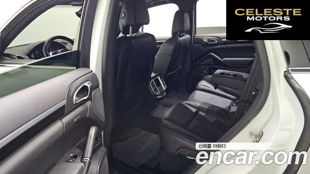 PORSCHE Cayenne 3.0 2013 — photo 11 sur 20