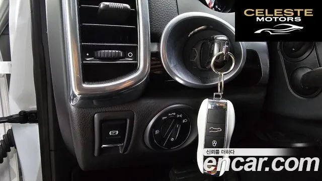 PORSCHE Cayenne 3.0 2013 — photo 13 sur 20