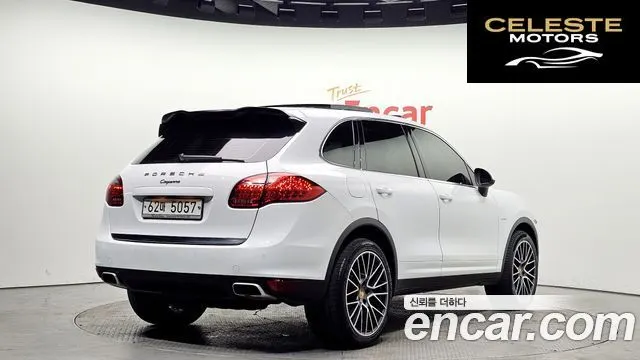 PORSCHE Cayenne 3.0 2013 — photo 2 sur 20