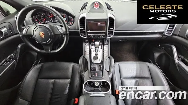 PORSCHE Cayenne 3.0 2013 — photo 7 sur 20