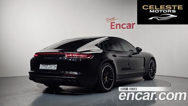 PORSCHE Panamera (971) 3.0 AWD 2020 — photo 2 sur 20