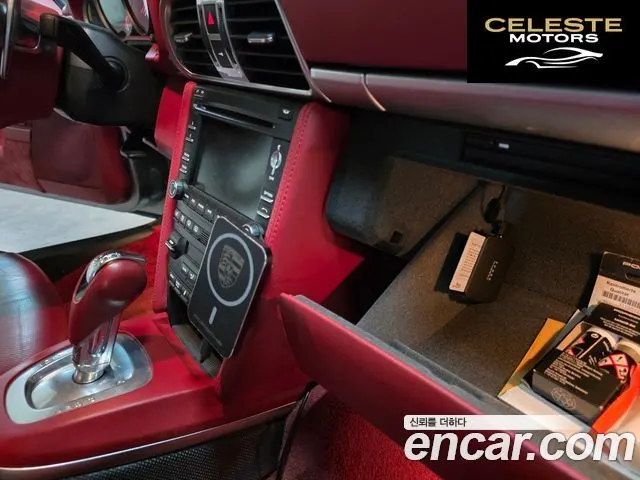 PORSCHE 911 Turbo Cabriolet 2011 — photo 11 sur 26