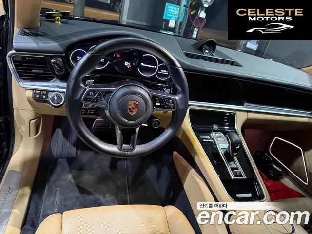 PORSCHE Panamera (971) 2.9 AWD E-High 2018 — photo 15 sur 17