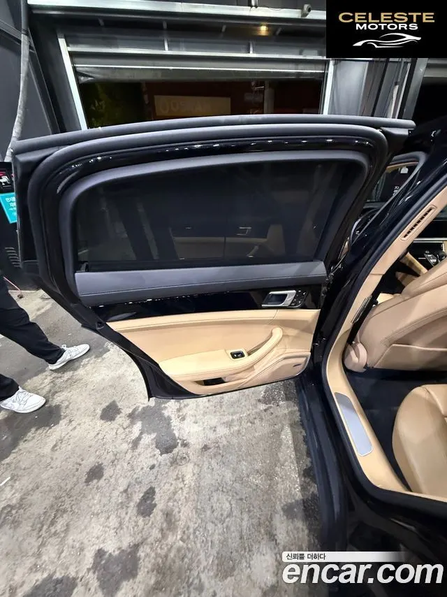 PORSCHE Panamera (971) 2.9 AWD E-High 2018 — photo 9 sur 17