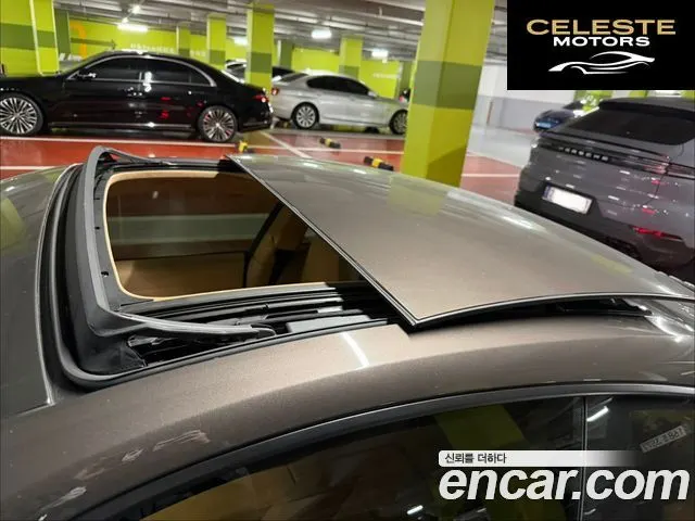 PORSCHE 911 Carrera 4 2013 — photo 6 sur 17