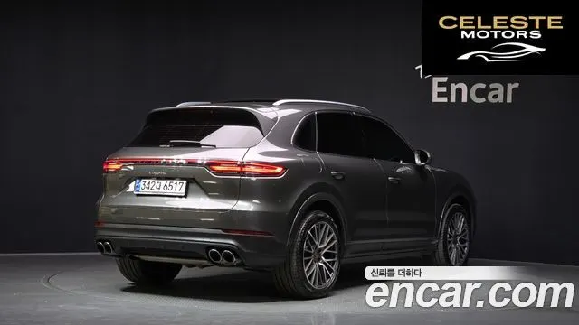 PORSCHE Cayenne (PO536) 3.0 2020 — photo 2 sur 26