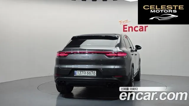 PORSCHE Cayenne (PO536) 3.0 Coupé 2021 — photo 4 sur 20