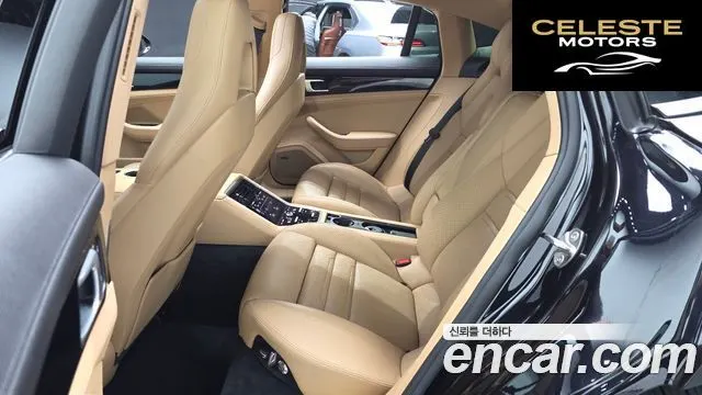 PORSCHE Panamera (971) 3.0 AWD 2018 — photo 12 sur 26