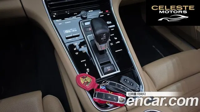 PORSCHE Panamera (971) 3.0 AWD 2018 — photo 9 sur 26