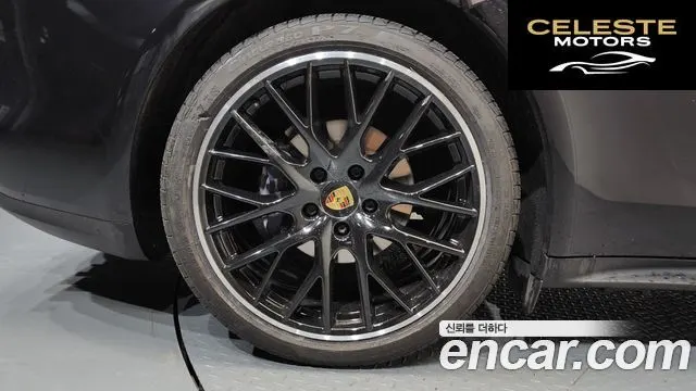 PORSCHE Panamera (971) 3.0 AWD 2020 — photo 5 sur 20