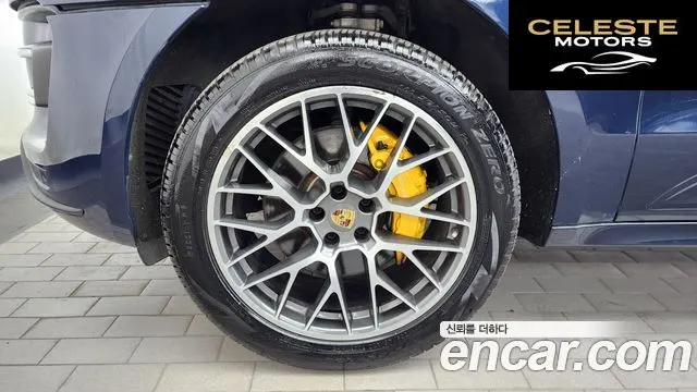 PORSCHE Macan 3.6 Turbo 2015 — photo 5 sur 20