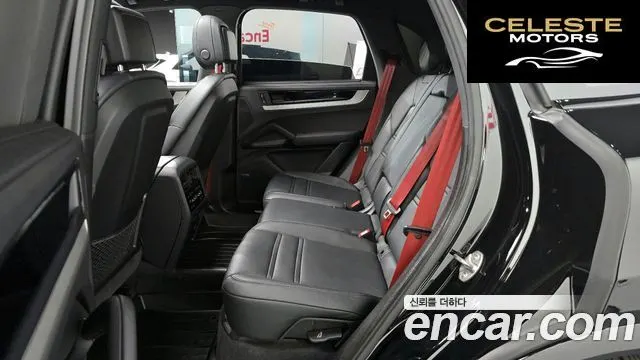 PORSCHE Cayenne (PO536) 3.0 2024 — photo 12 sur 20