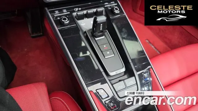 PORSCHE 911 (992) Carrera 4 GTS Cabriolet 2023 — photo 9 sur 26