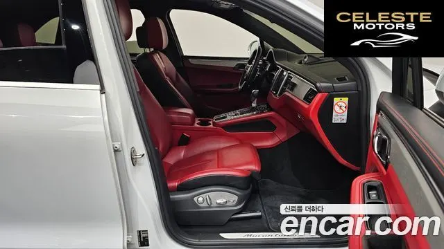 PORSCHE Macan 3.6 Turbo 2016 — photo 11 sur 20