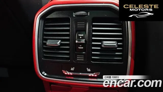 PORSCHE Macan 3.6 Turbo 2016 — photo 18 sur 20