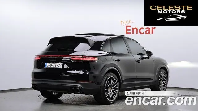 PORSCHE Cayenne (PO536) 3.0 2022 — photo 2 sur 20
