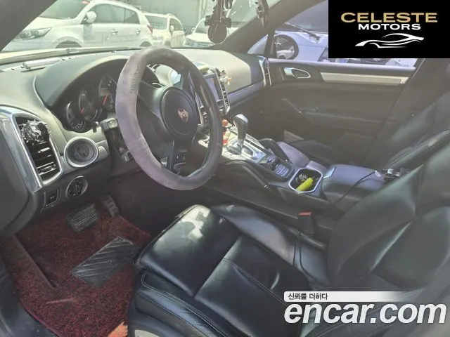 PORSCHE Cayenne 3.0 2013 — photo 3 sur 13