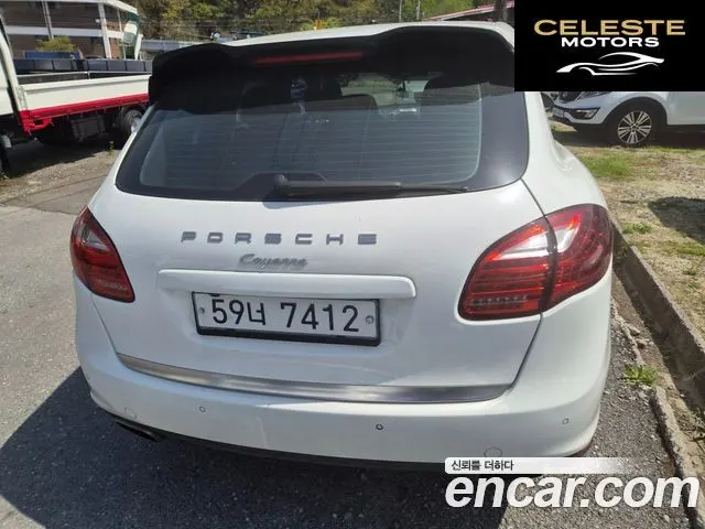 PORSCHE Cayenne 3.0 2013 — photo 7 sur 13
