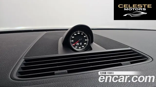 PORSCHE Panamera (971) 2.9 4S 2017 — photo 16 sur 38