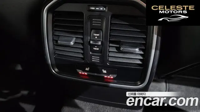 PORSCHE Macan 3.6 Turbo 2017 — photo 18 sur 20
