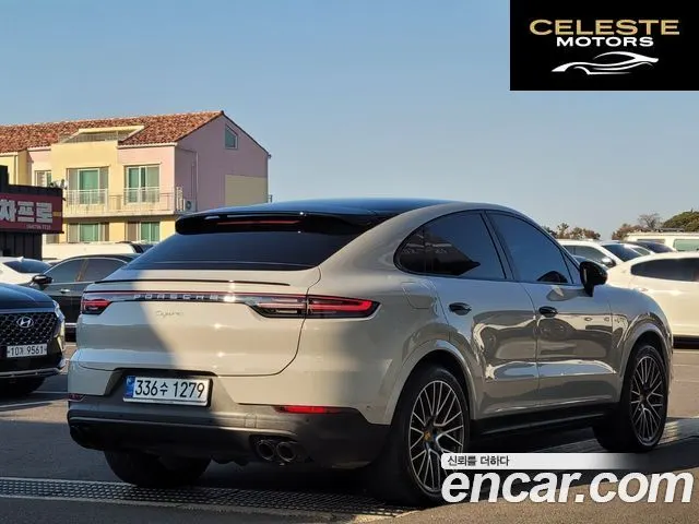 PORSCHE Cayenne (PO536) 3.0 E-HighCoupé 2022 — photo 4 sur 26