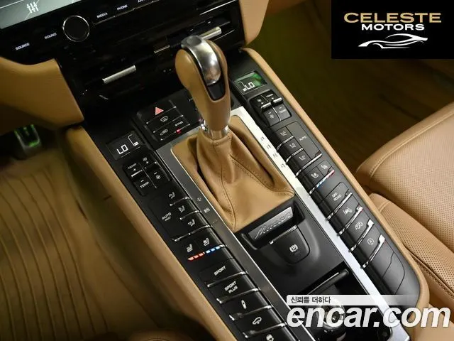 PORSCHE Macan 3.6 Turbo 2015 — photo 10 sur 26