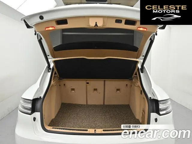 PORSCHE Macan 3.6 Turbo 2015 — photo 20 sur 26